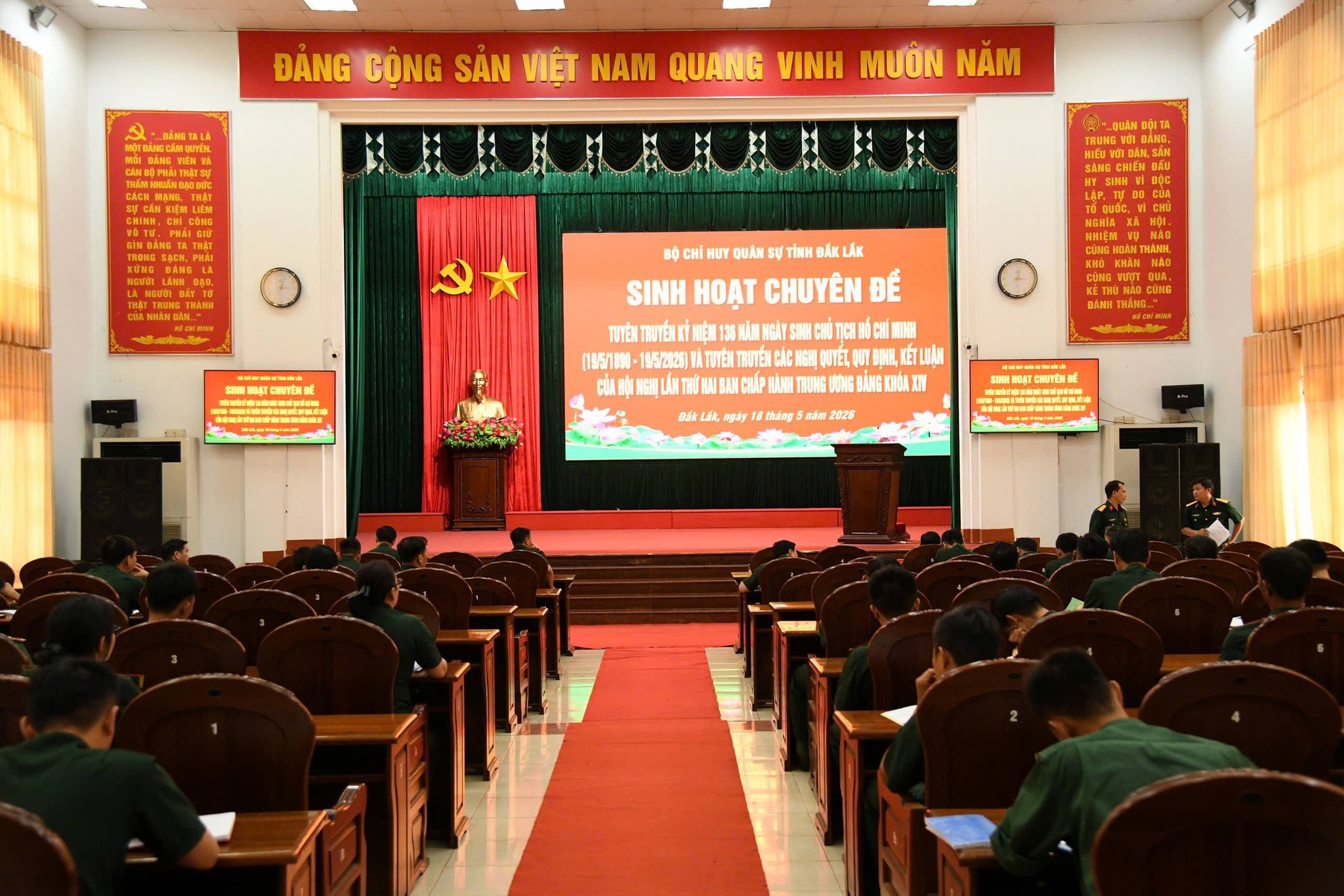 TUYÊN TRUYỀN KỶ NIỆM 136 NĂM NGÀY SINH CHỦ TỊCH HỒ CHÍ MINH VÀ QUÁN TRIỆT CÁC NGHỊ QUYẾT, QUY ĐỊNH, KẾT LUẬN CỦA TRUNG ƯƠNG