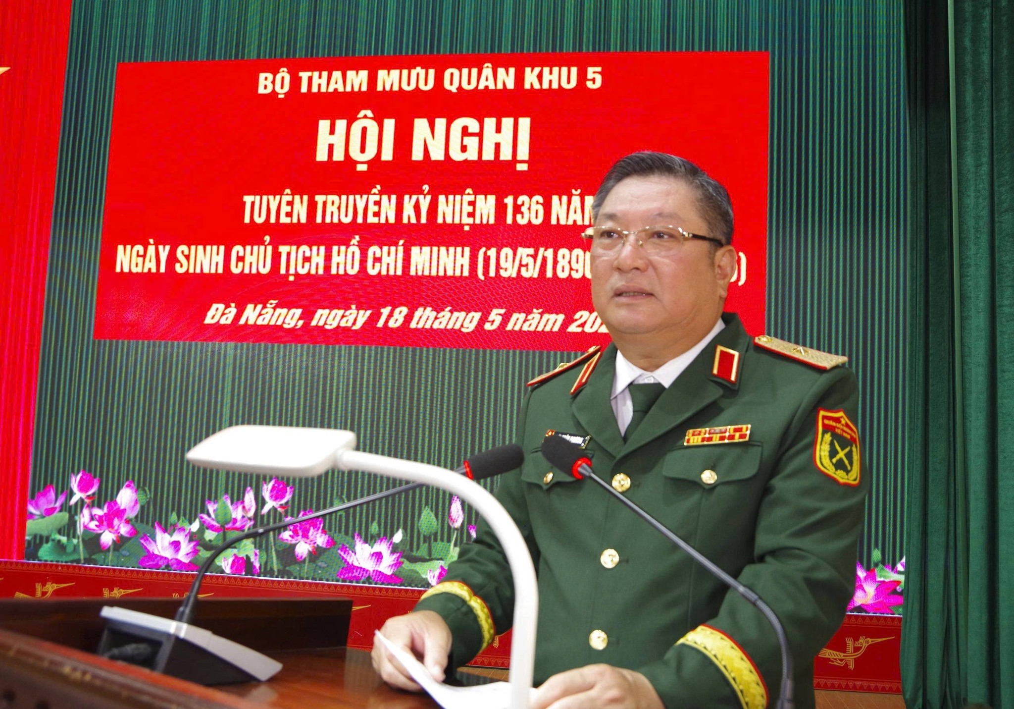 BỘ THAM MƯU QUÂN KHU TỔ CHỨC HỘI NGHỊ TUYÊN TRUYỀN KỶ NIỆM 136 NĂM NGÀY SINH CHỦ TỊCH HỒ CHÍ MINH